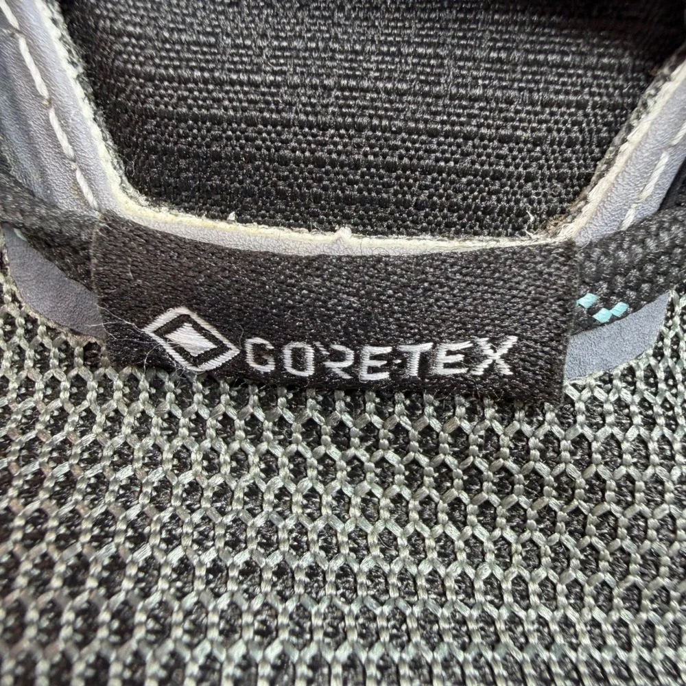Adidas Terrex Swift R3 Gore-Tex Hiking Shoes Grey Teal Mens Trail Sneakers